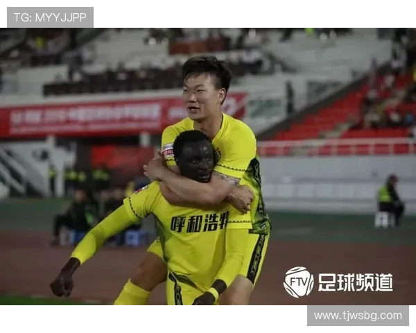 南京篮球队在邀请赛中以71分稳居积分榜首位竞争激烈引发关注