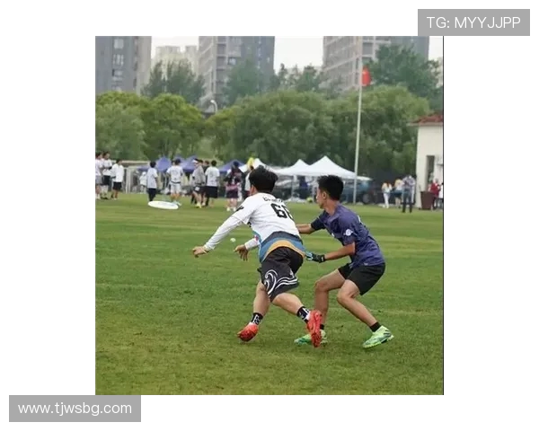 武汉飞盘队战术解析：深入探讨其盯防策略与实战应用