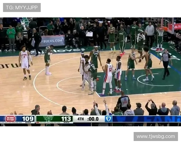 字母哥怒撕球衣引发更衣室冲突雄鹿惨败后气氛紧张升级