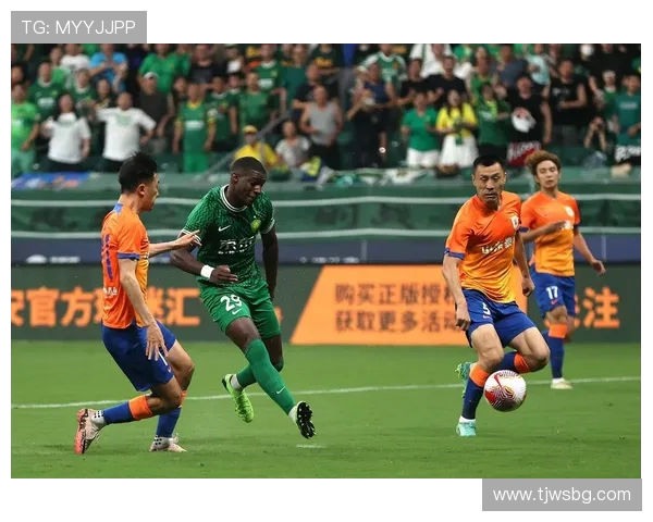 山东泰山迎战北京人和争夺联赛关键三分的激烈对决