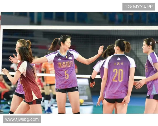 泰国女排与荷兰女排激战正酣谁将赢得这场精彩对决 泰国女排与荷兰女排激战正酣谁将赢得这场精彩对决