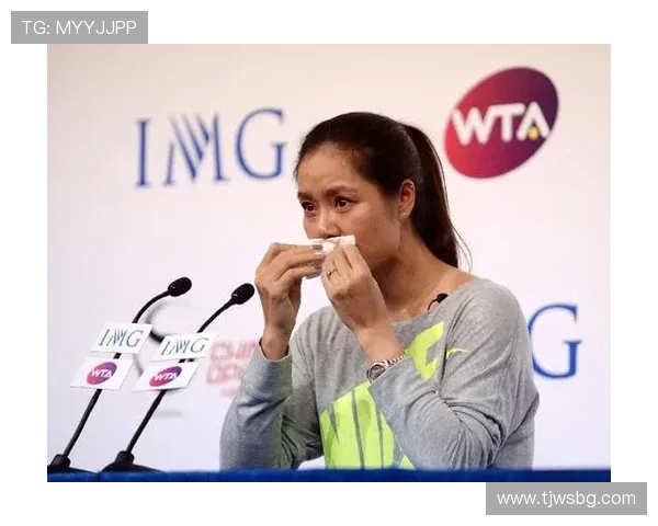 李娜畅谈足球生涯中的挑战与成就分享她的奋斗故事与心路历程